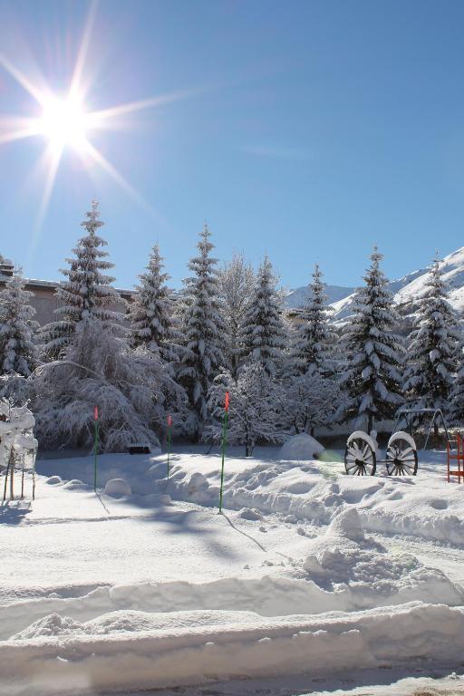 Hotel Du Cret Rond Валуар Экстерьер фото